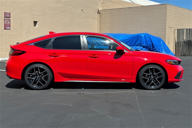 2024 Honda Civic Sport Touring Hatchback photo 2