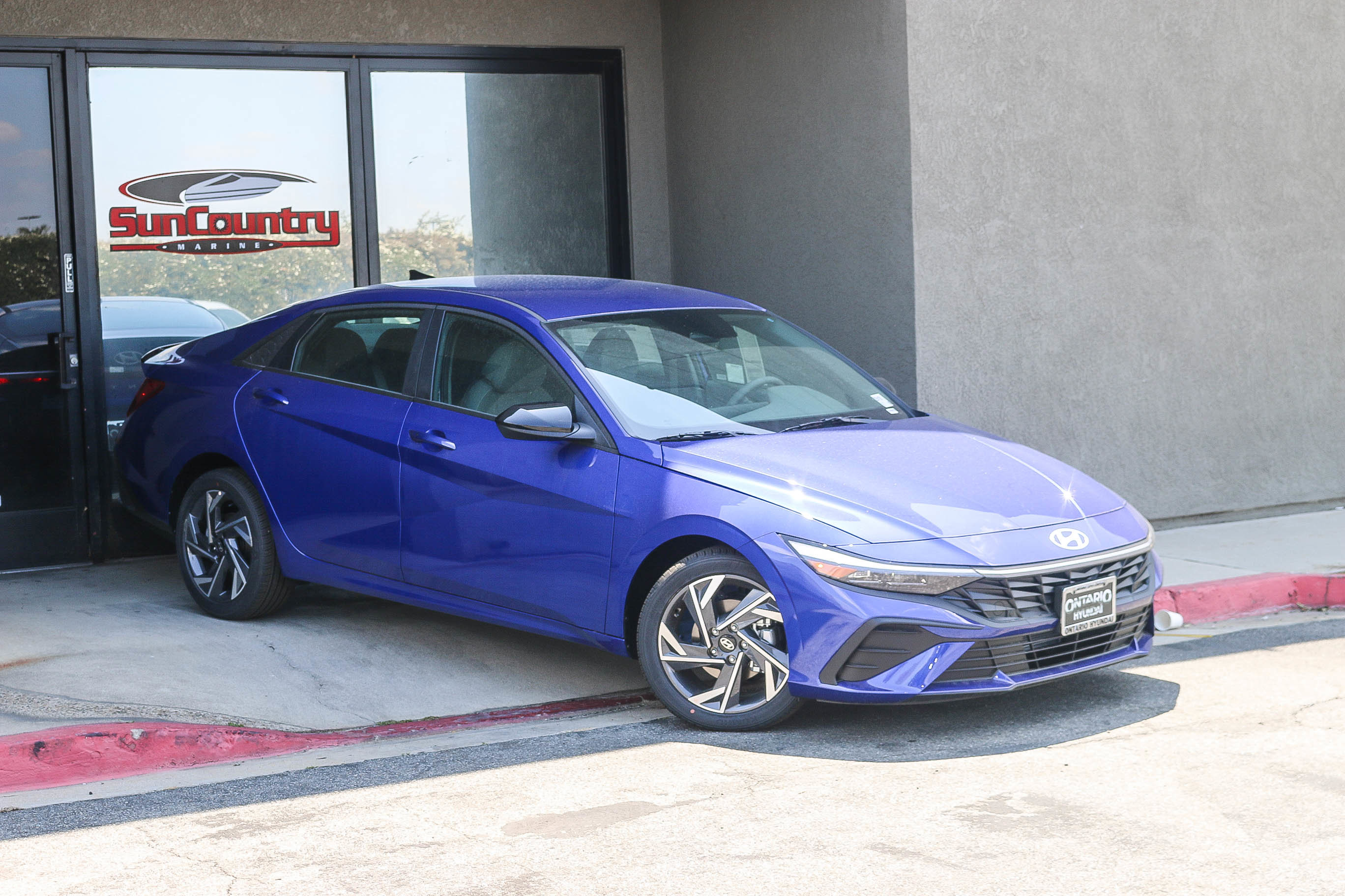 New 2025 Intense Blue Hyundai SEL Sport image 2