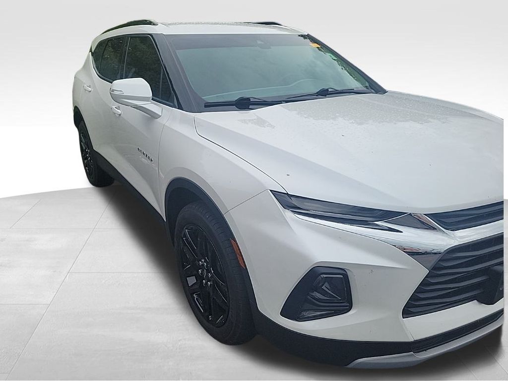 2022 Chevrolet Blazer 2LT photo 3