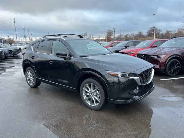 2025 Mazda CX-5 S Premium Plus package's photo