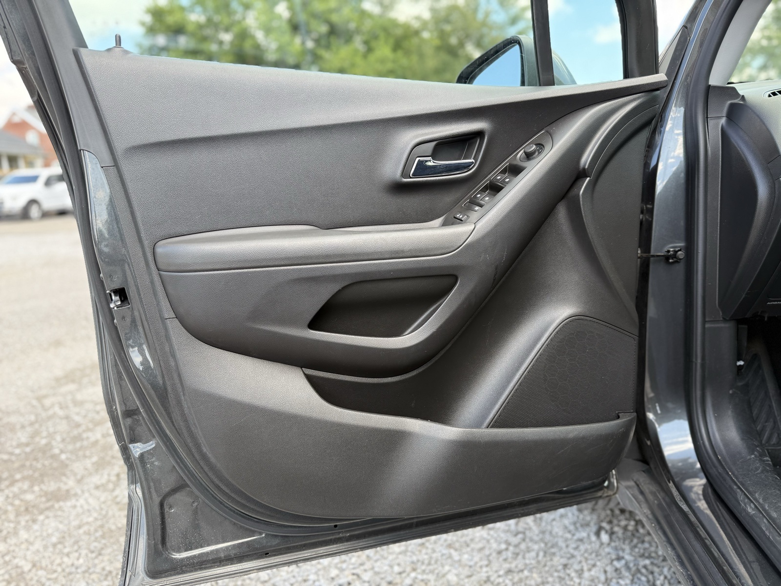 2018 Chevrolet Trax LT photo 11