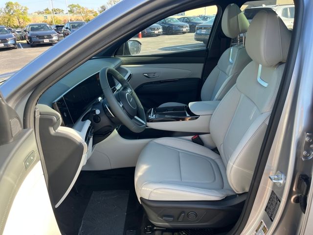 2025 Hyundai Tucson Hybrid Limited photo 12