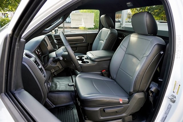 New 2024 Bright White Clear-Coat Exterior Paint RAM Tradesman image 22