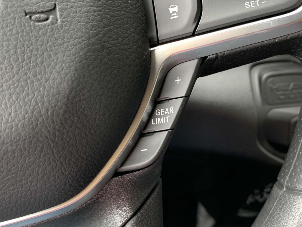 2025 Ram 2500 Tradesman photo 31