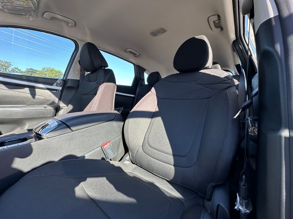 2024 Hyundai Tucson SE photo 4
