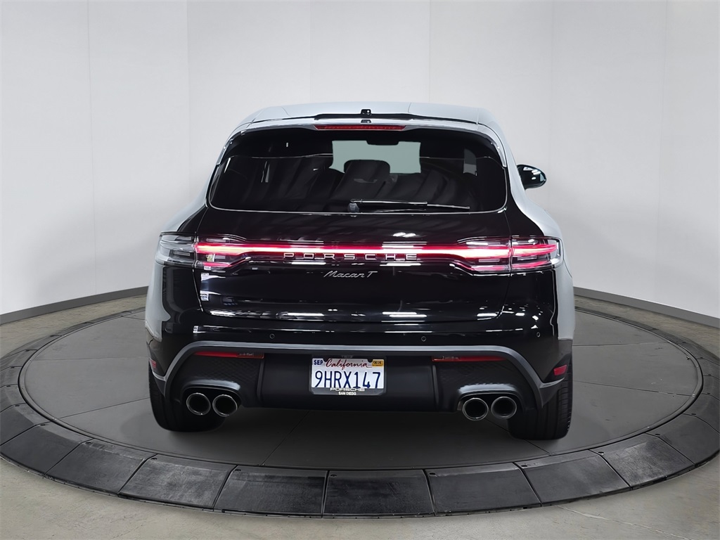2024 Porsche Macan T photo 8