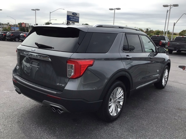 2022 Ford Explorer King Ranch photo 4