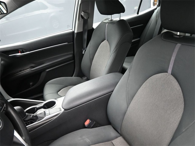 2023 Toyota Camry LE photo 24