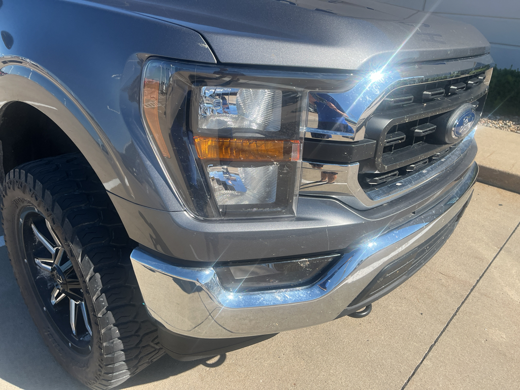 2023 Ford F-150 XLT photo 6