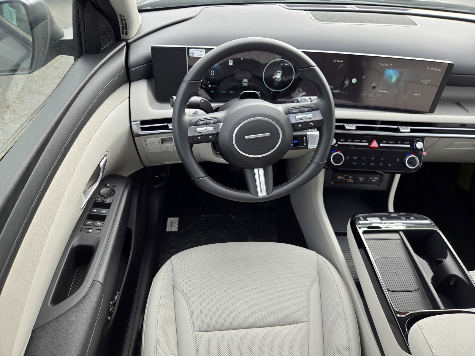 2025 Hyundai Tucson Hybrid SEL Convenience photo 2