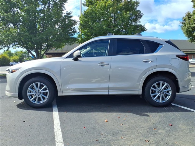 2025 Mazda CX-5 2.5 S Preferred photo 2