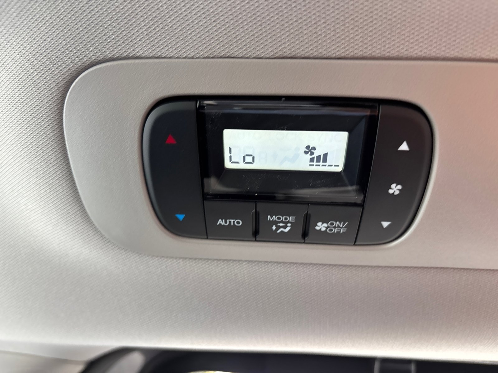 2026 Honda Odyssey Touring photo 30