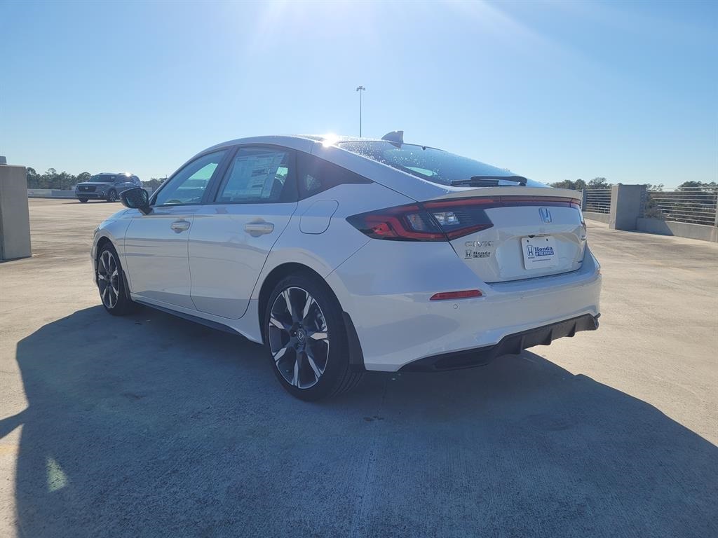 2026 Honda Civic Hatchback Hybrid Sport Touring photo 3