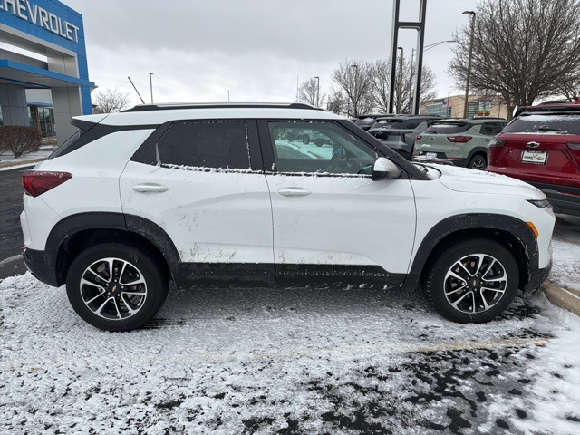 2025 CHEVROLET TRAILBLAZER - Image 9