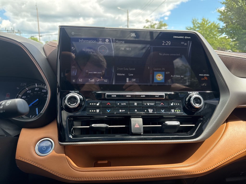 2020 Toyota Highlander Hybrid Platinum photo 38