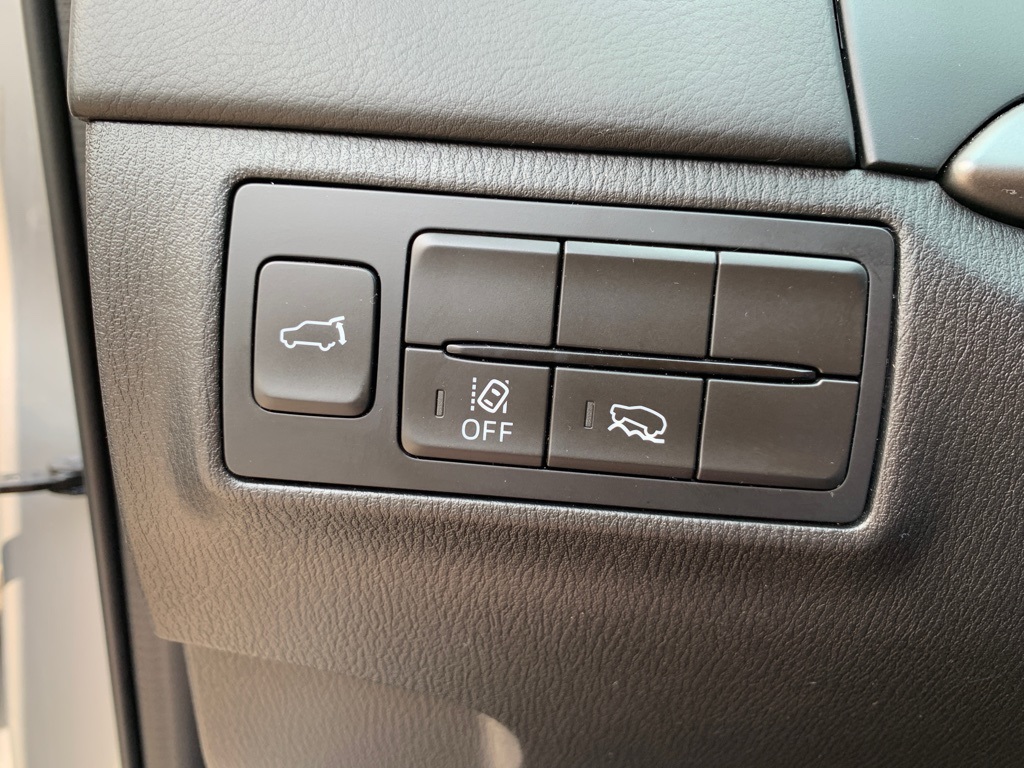2023 Mazda CX-9 Touring photo 13