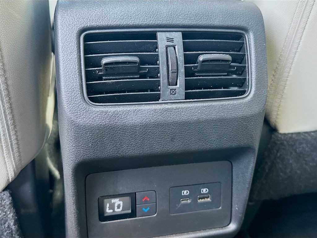 2023 Nissan Rogue SL photo 26