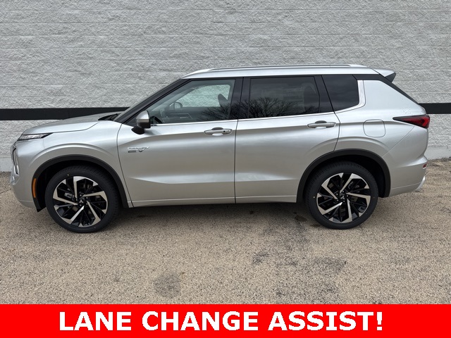 2025 Mitsubishi Outlander PHEV SEL photo 6