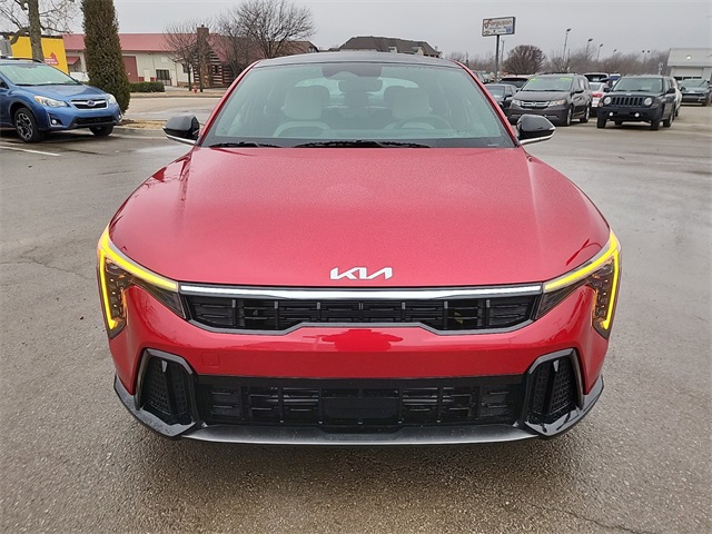 2025 Kia K4 GT-Line Turbo photo 8