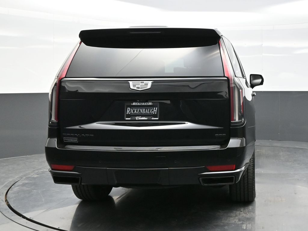 2022 Cadillac Escalade Sport Platinum photo 4