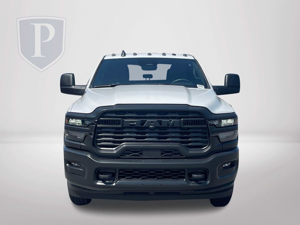 2025 Ram 2500 Tradesman photo 2
