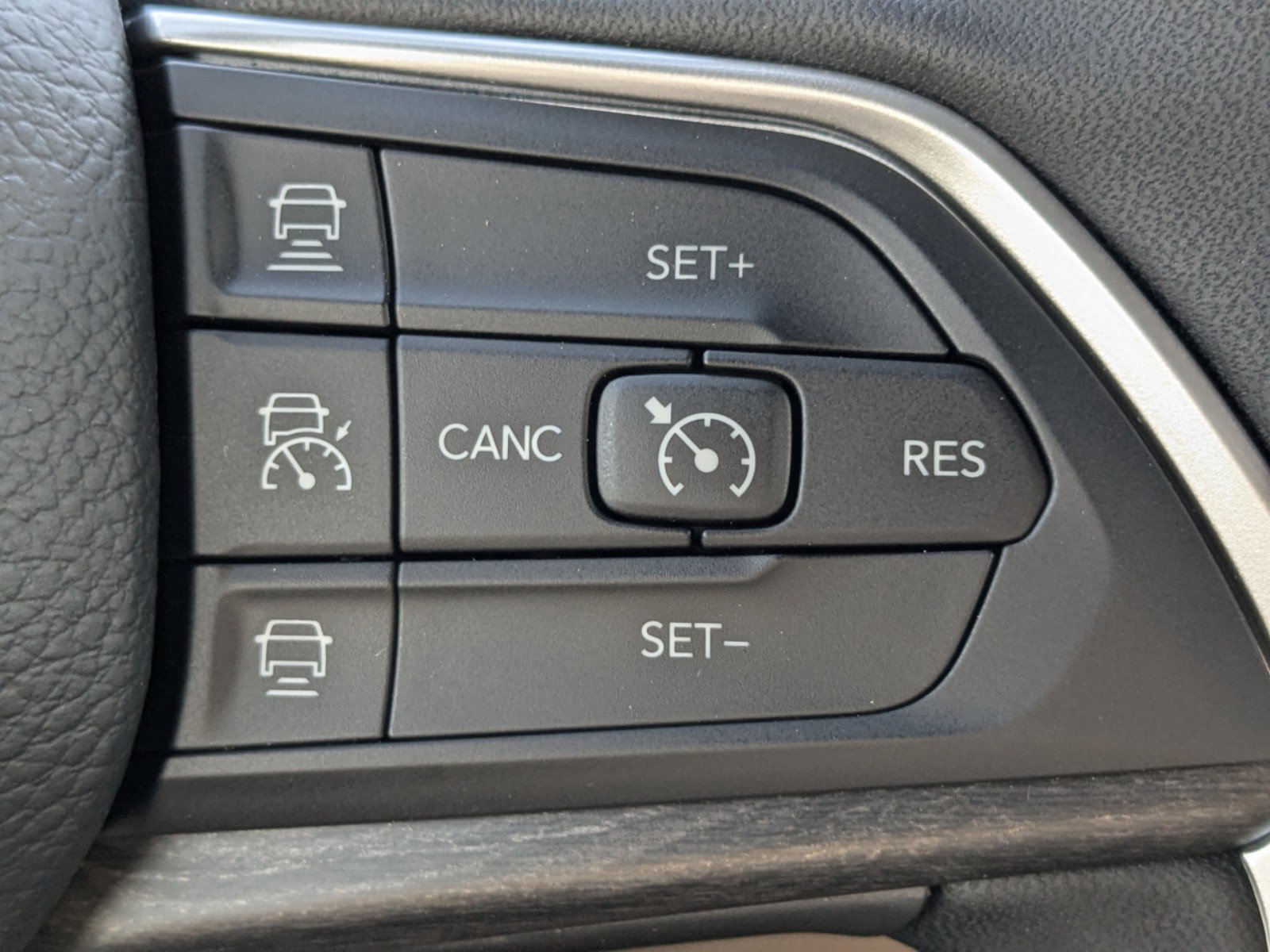 2025 Jeep Grand Cherokee Limited photo 27