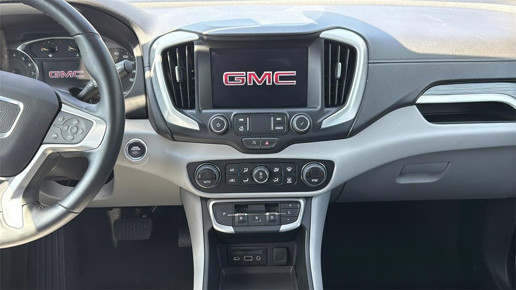 2024 Gmc Terrain SLT photo 5