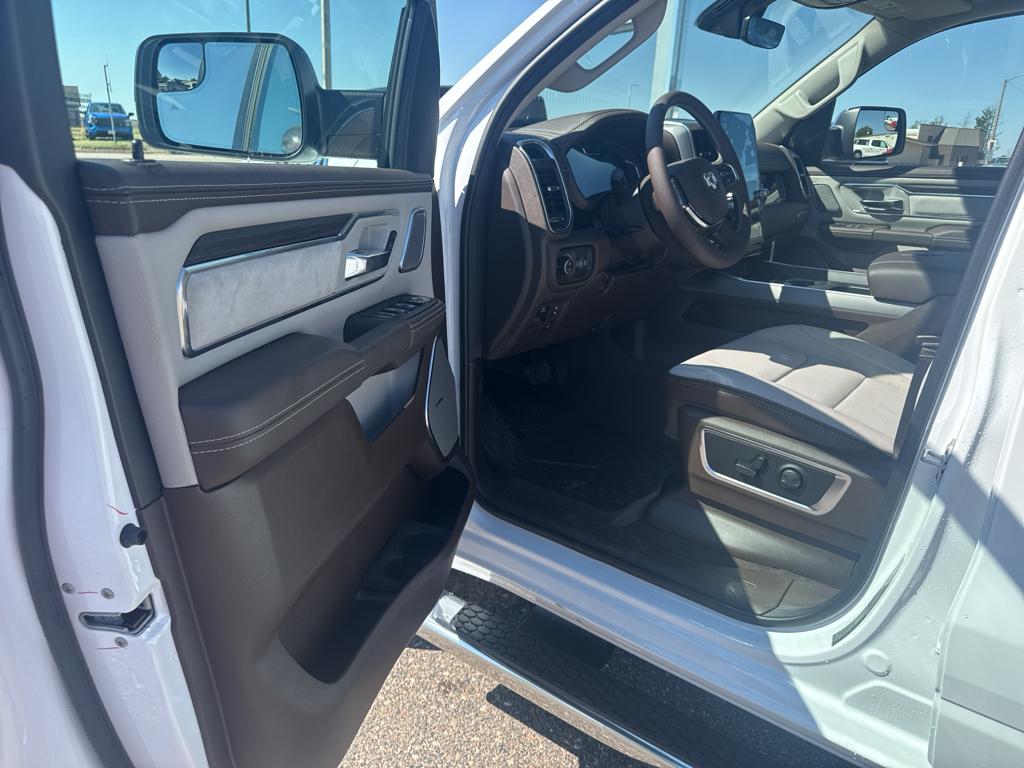 2026 Ram 1500 Laramie photo 10