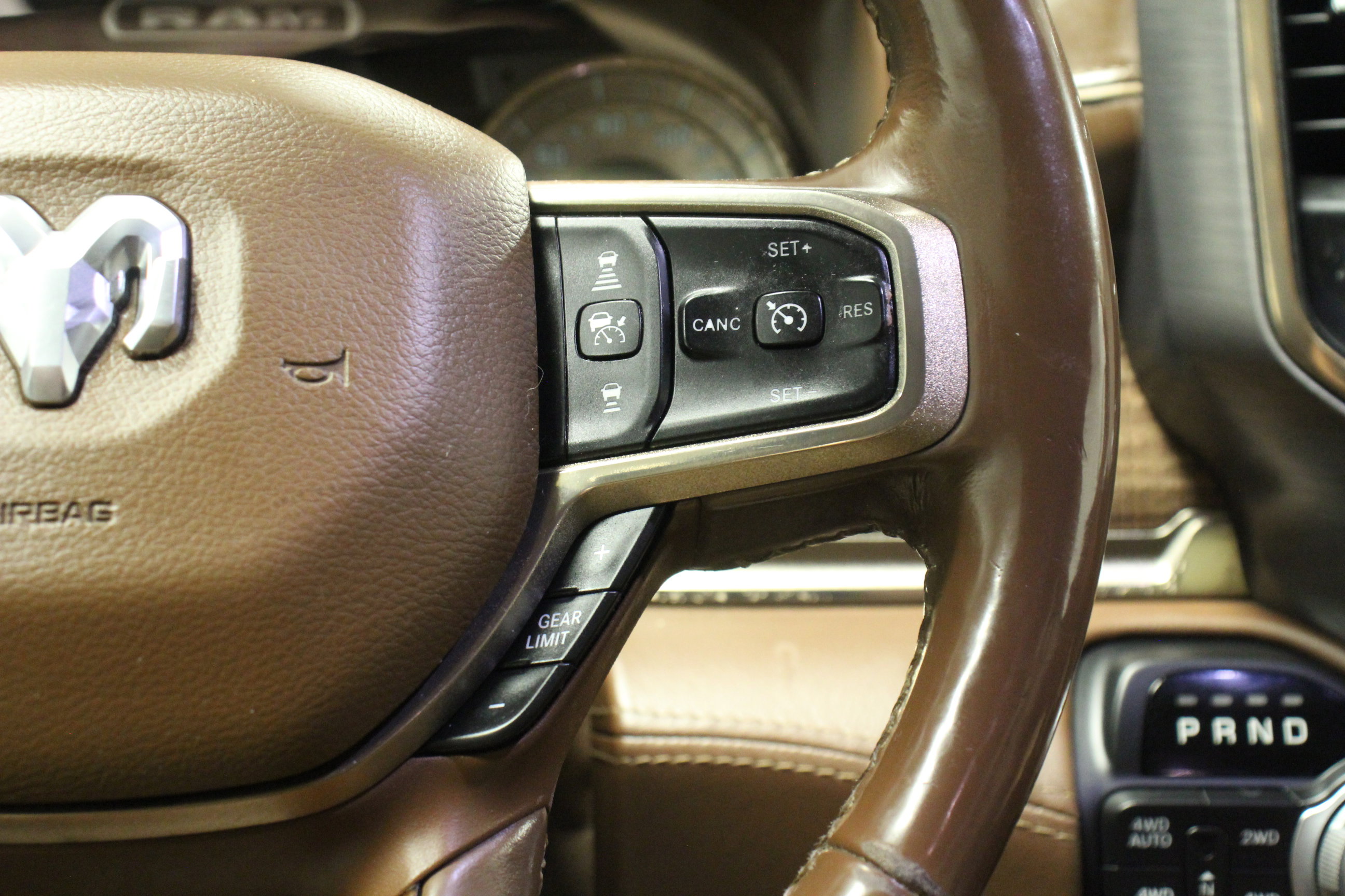 2019 Ram 1500 Laramie Longhorn photo 18