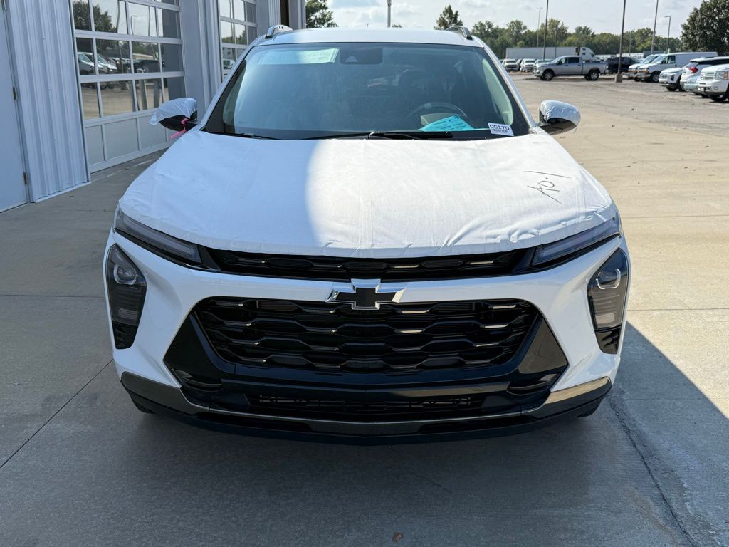 2026 Chevrolet Trax ACTIV photo 4