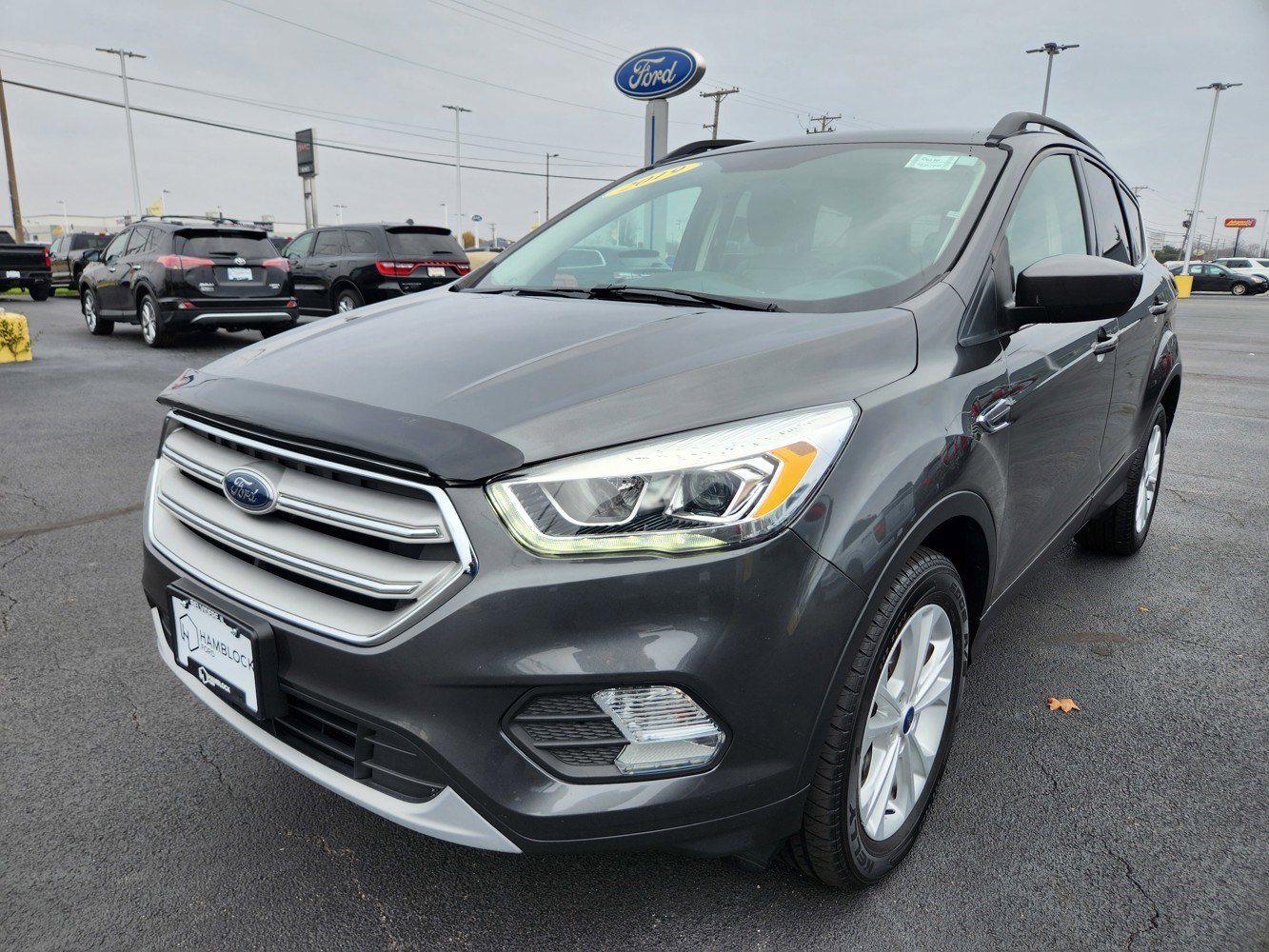 2019 Ford Escape SEL photo 4