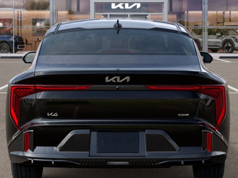 2025 Kia K4 GT-Line photo 11