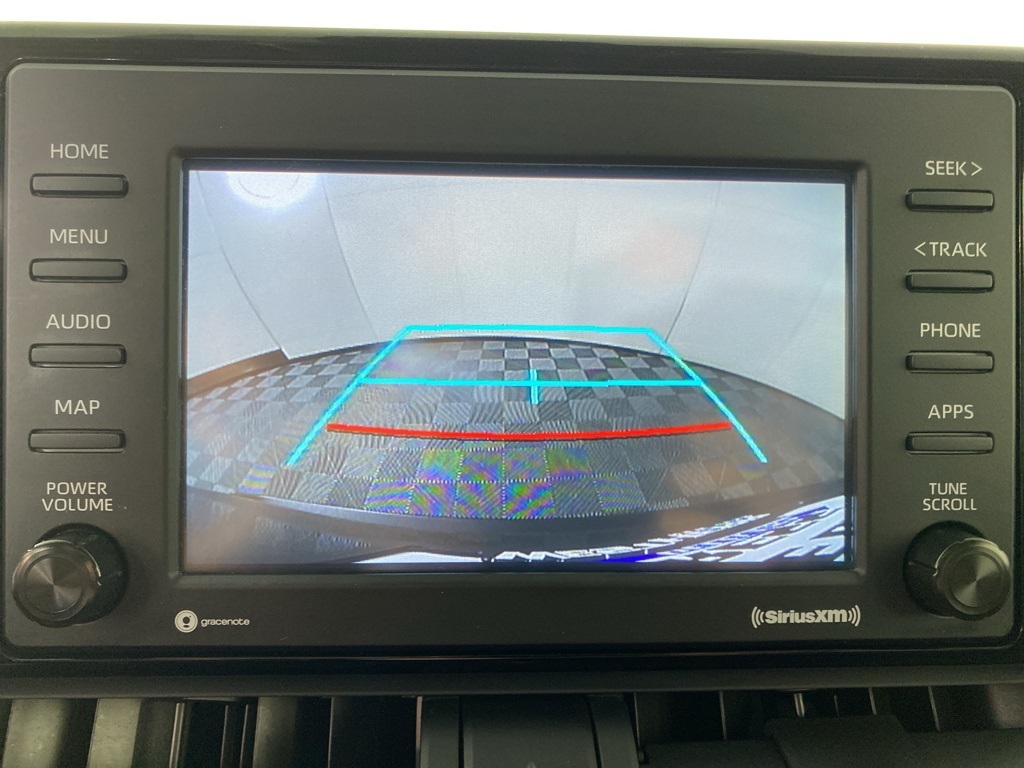 2020 Toyota RAV4 Hybrid XLE photo 2