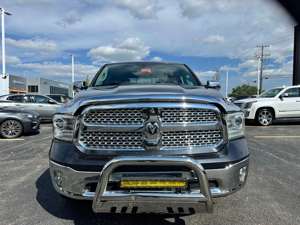 2015 Ram 1500 Laramie photo 3