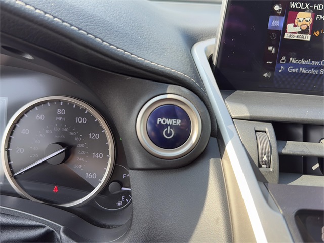 2020 Lexus NX 300h Premium photo 9
