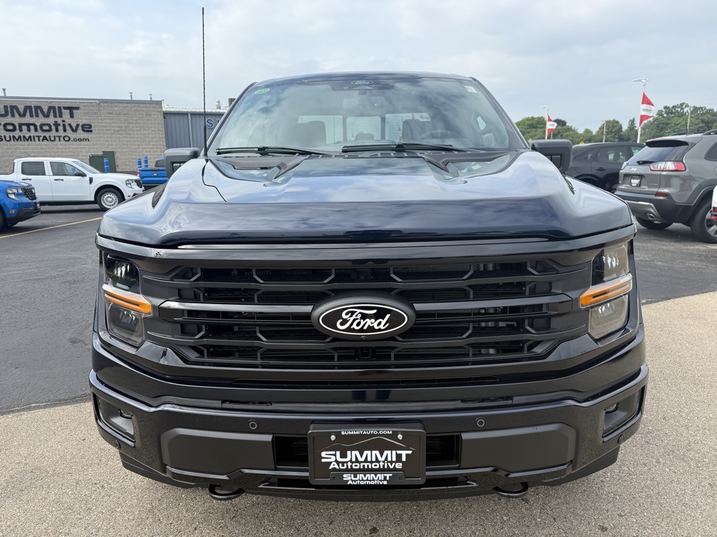 2025 Ford F-150 XLT photo 24