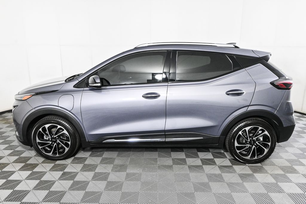 Used 2022 Chevrolet Bolt EUV Premier with VIN 1G1FZ6S0XN4117805 for sale in Chamblee, GA