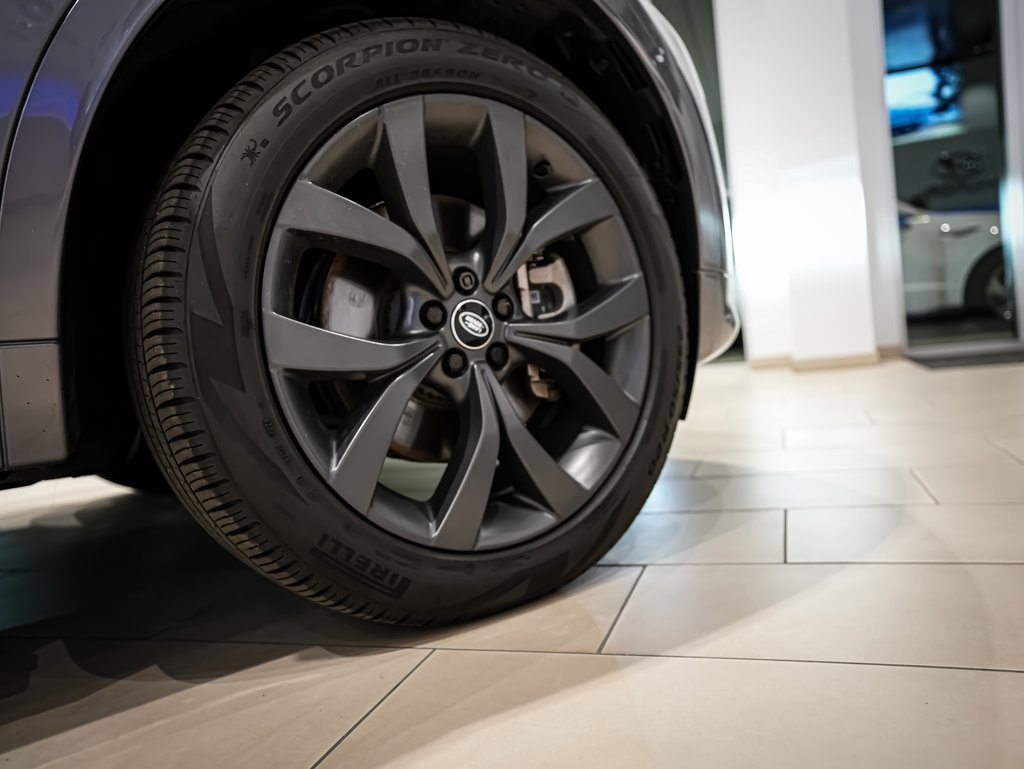 2023 Land Rover Discovery Sport S R-Dynamic photo 10