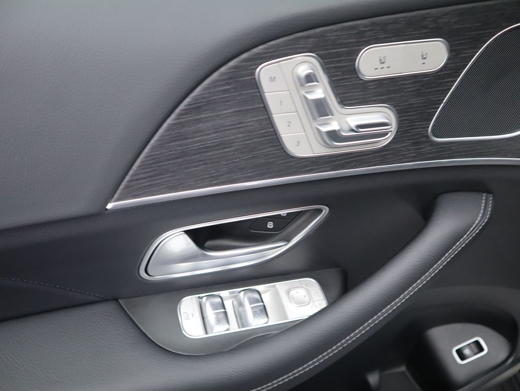 2026 Mercedes Benz GLE 350 photo 24