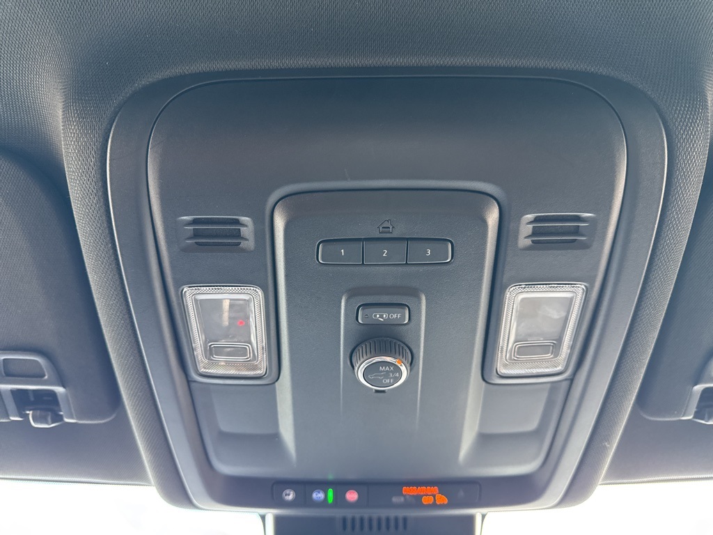 2023 Gmc Yukon SLT photo 12