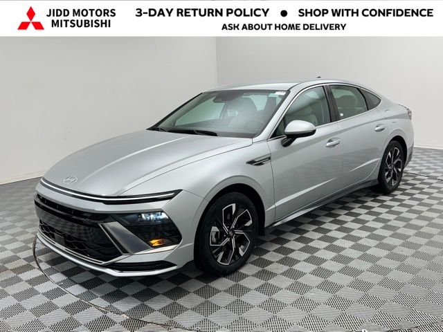 2025 Hyundai Sonata SEL's photo