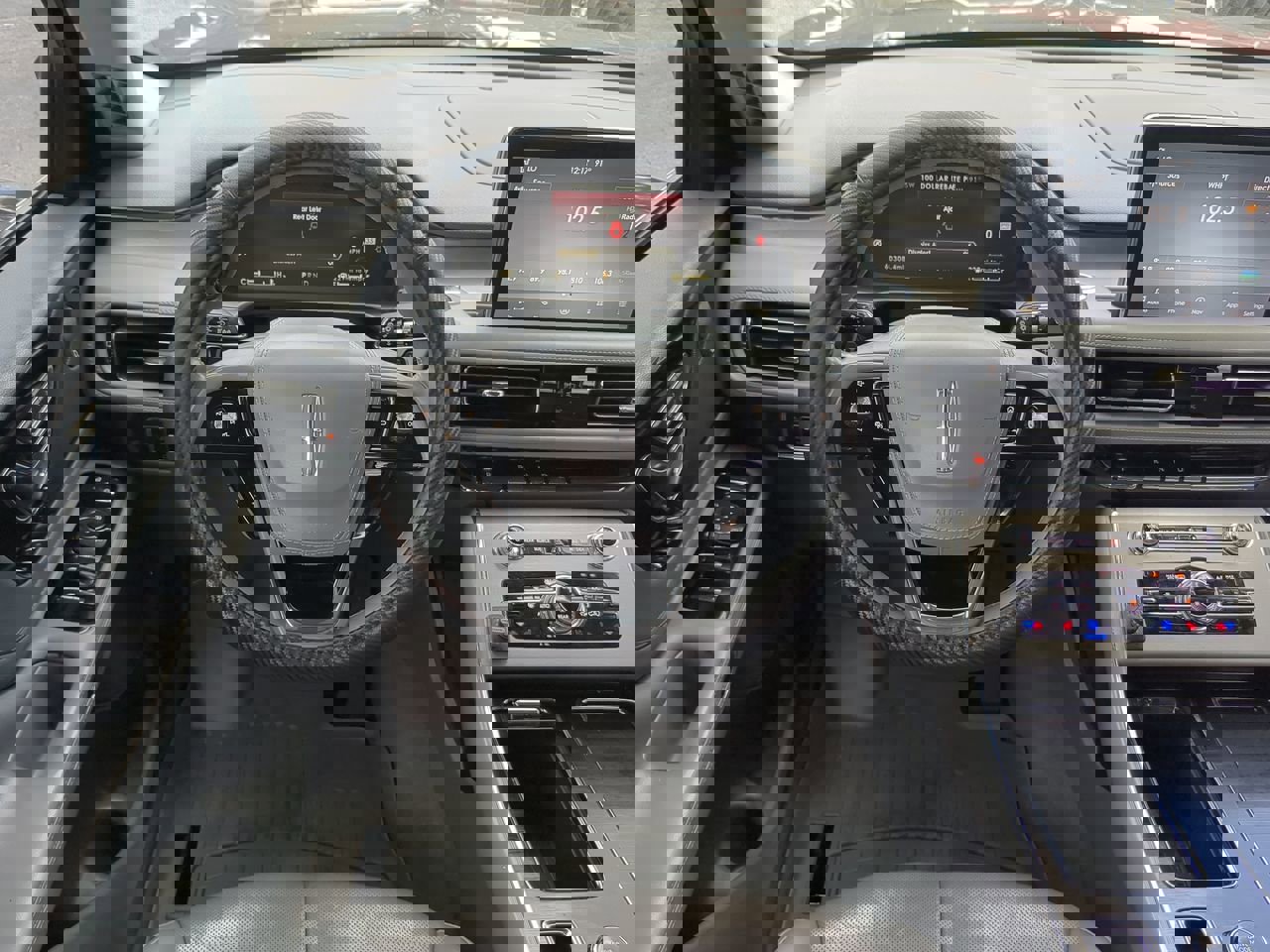 2020 Lincoln Aviator Reserve photo 16