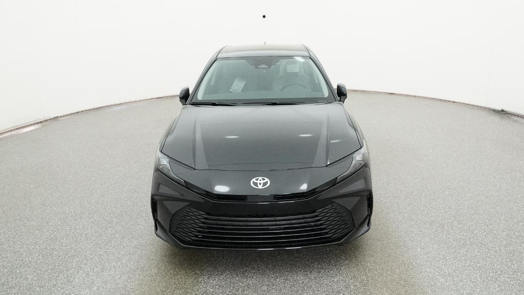 2026 Toyota Camry LE photo 2