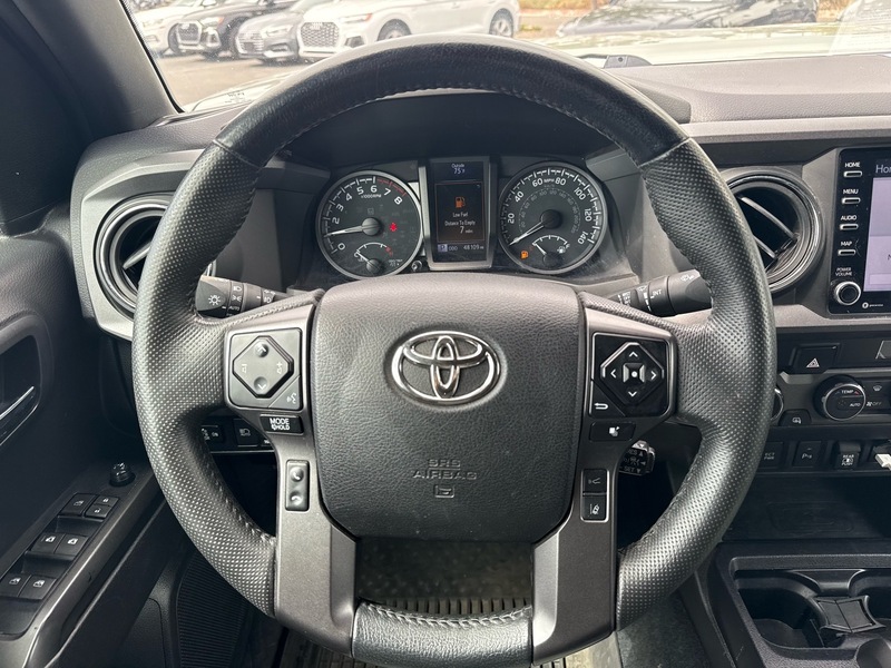 2022 Toyota Tacoma TRD Off-Road V6 photo 9