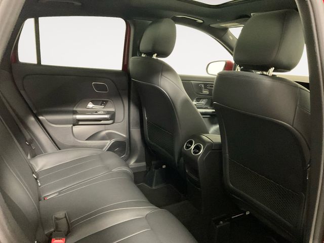 2025 Mercedes Benz GLA 250 4MATIC photo 11