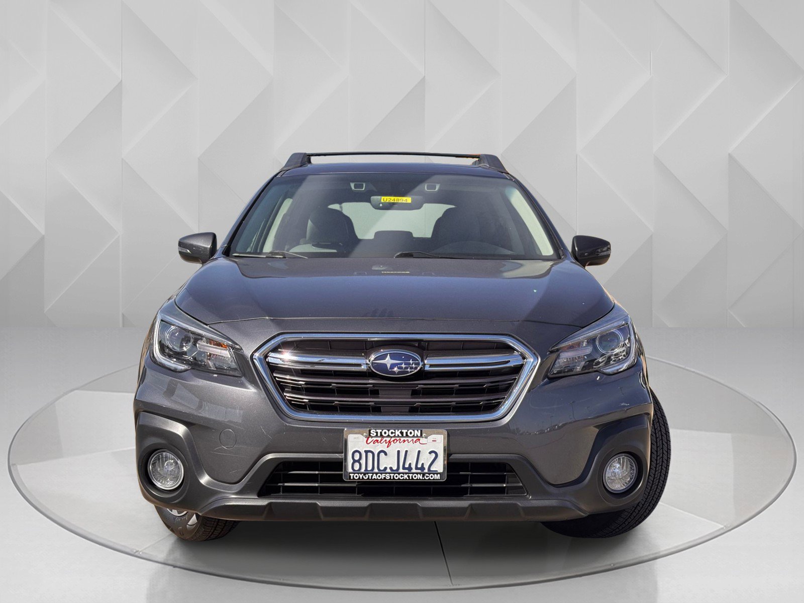 2018 Subaru Outback Limited photo 3