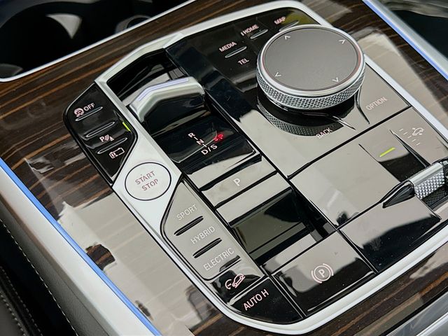 2026 Bmw X5 xDrive50e photo 17