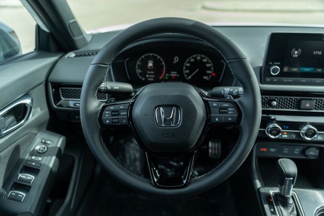 2026 Honda Civic Sport photo 11