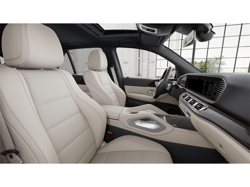2026 Mercedes Benz GLE 450e 4MATIC photo 4