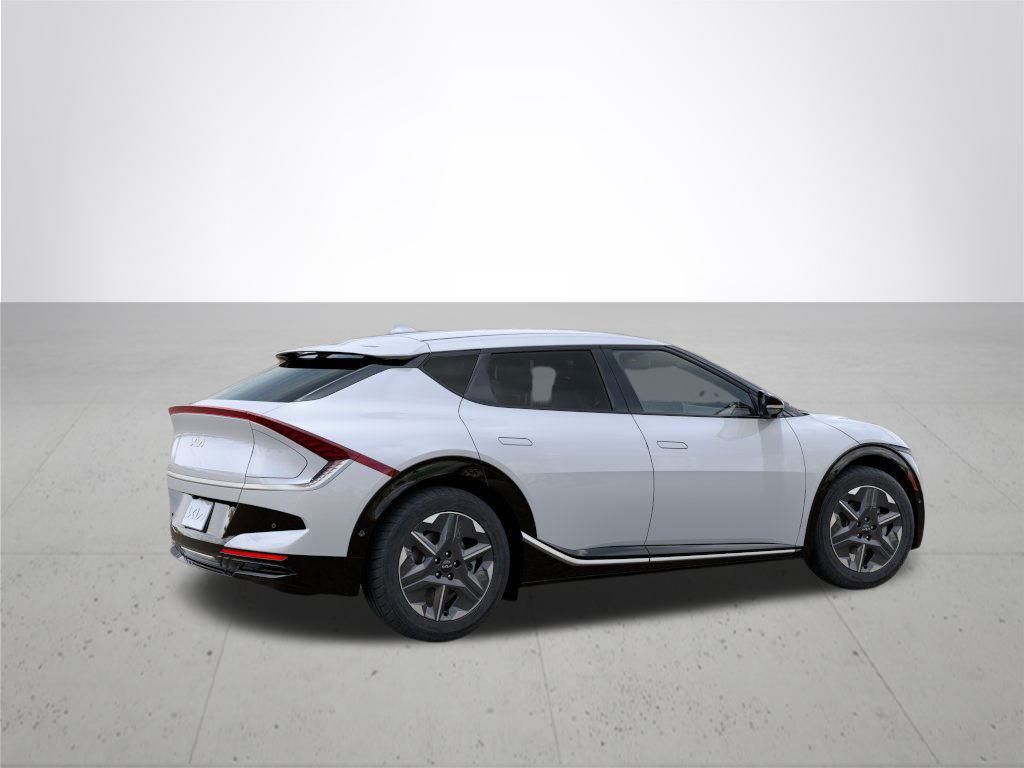2025 Kia EV6 Light photo 6